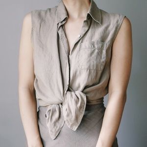 Vintage 100% Linen Sleeveless Blouse Latte